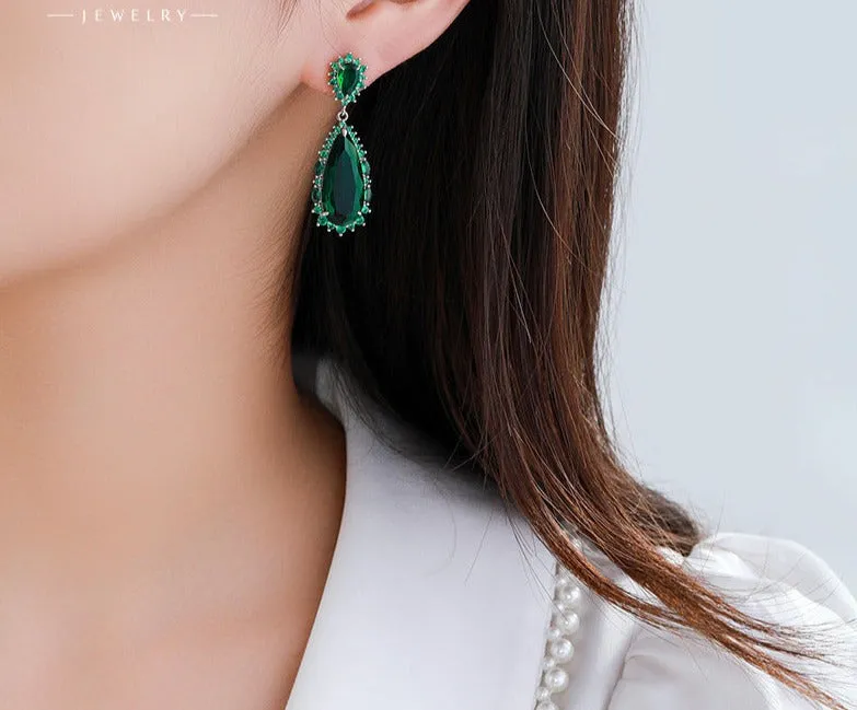 Caibao series water drop earrings, retro temperament, light luxury, niche design, high-end banquet earrings