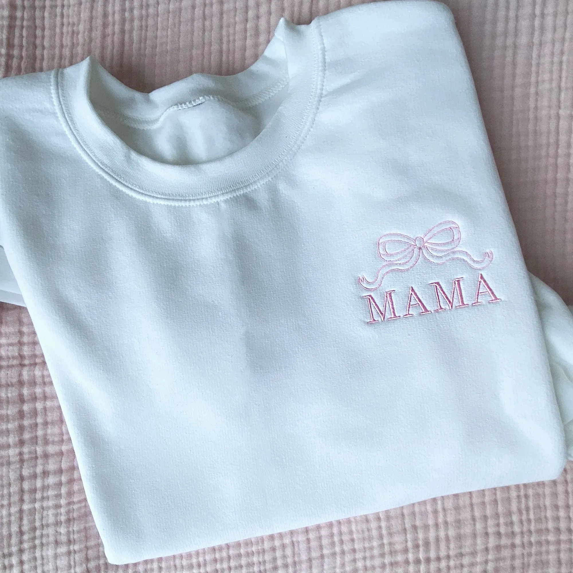 Cute, Dainty Outline Bow MAMA Gemma Crewneck Sweatshirt