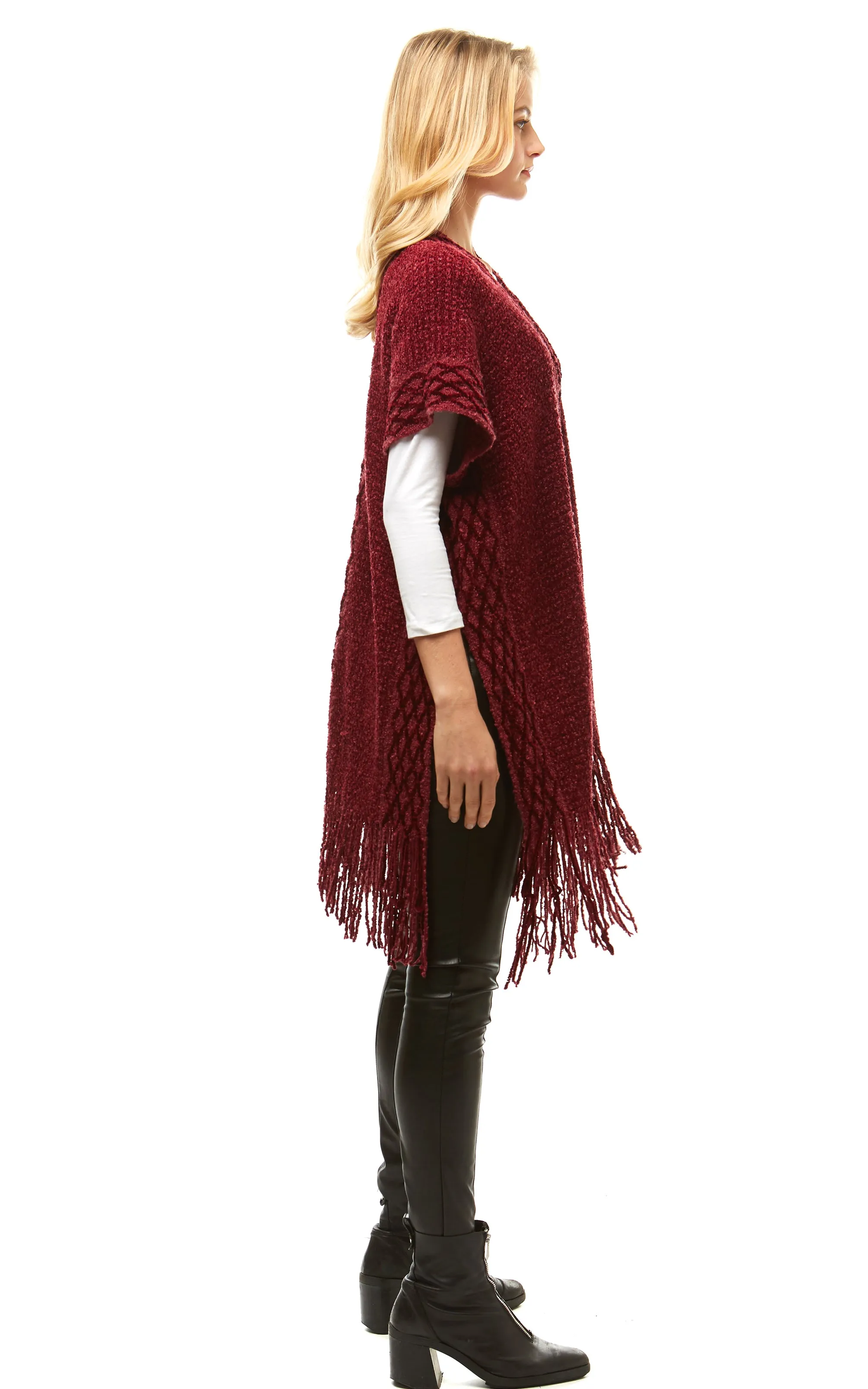 LOF935 Solid Chenille Diamond Pattern Trim Ruana with Fringe