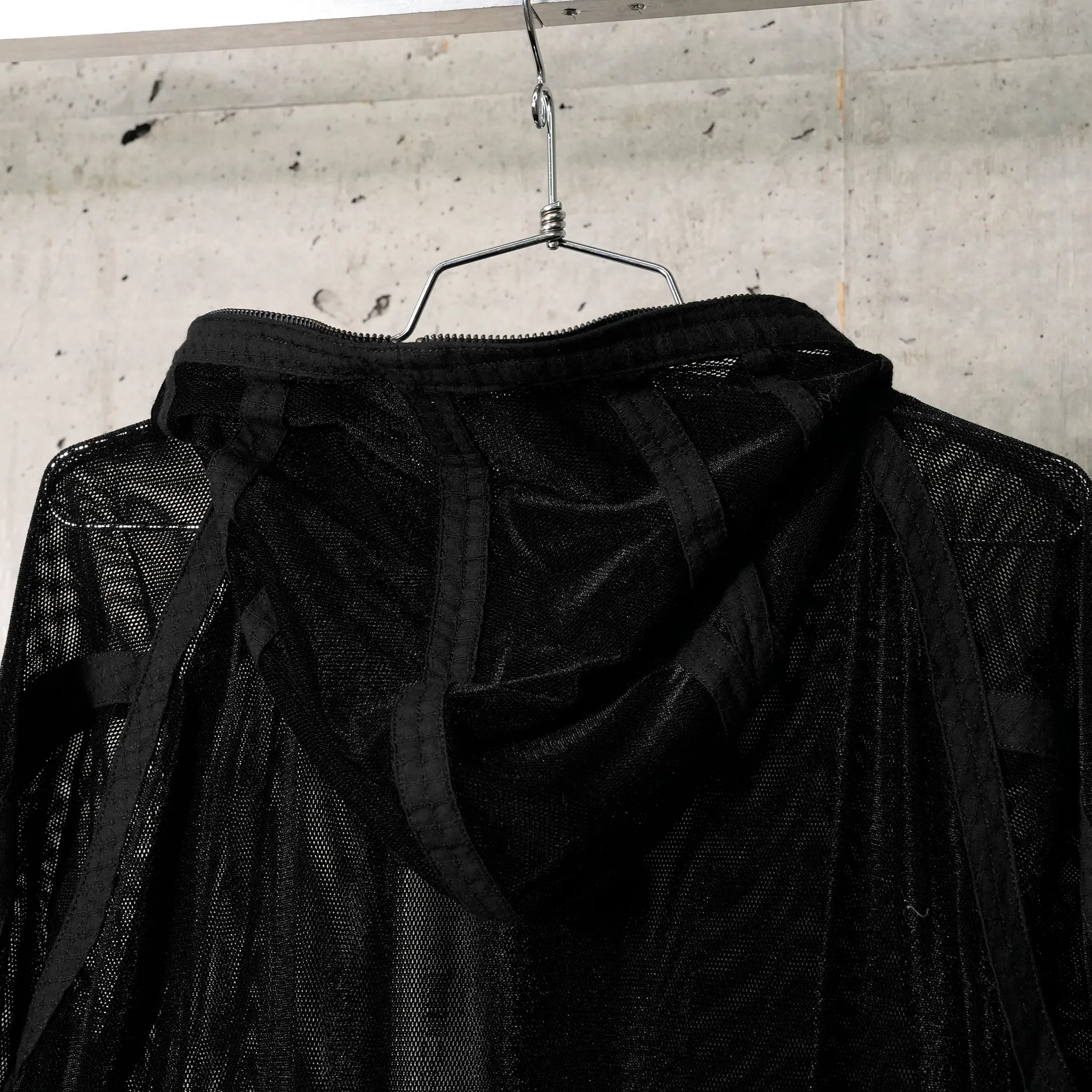 MESH HOODIE 参 / BLACK