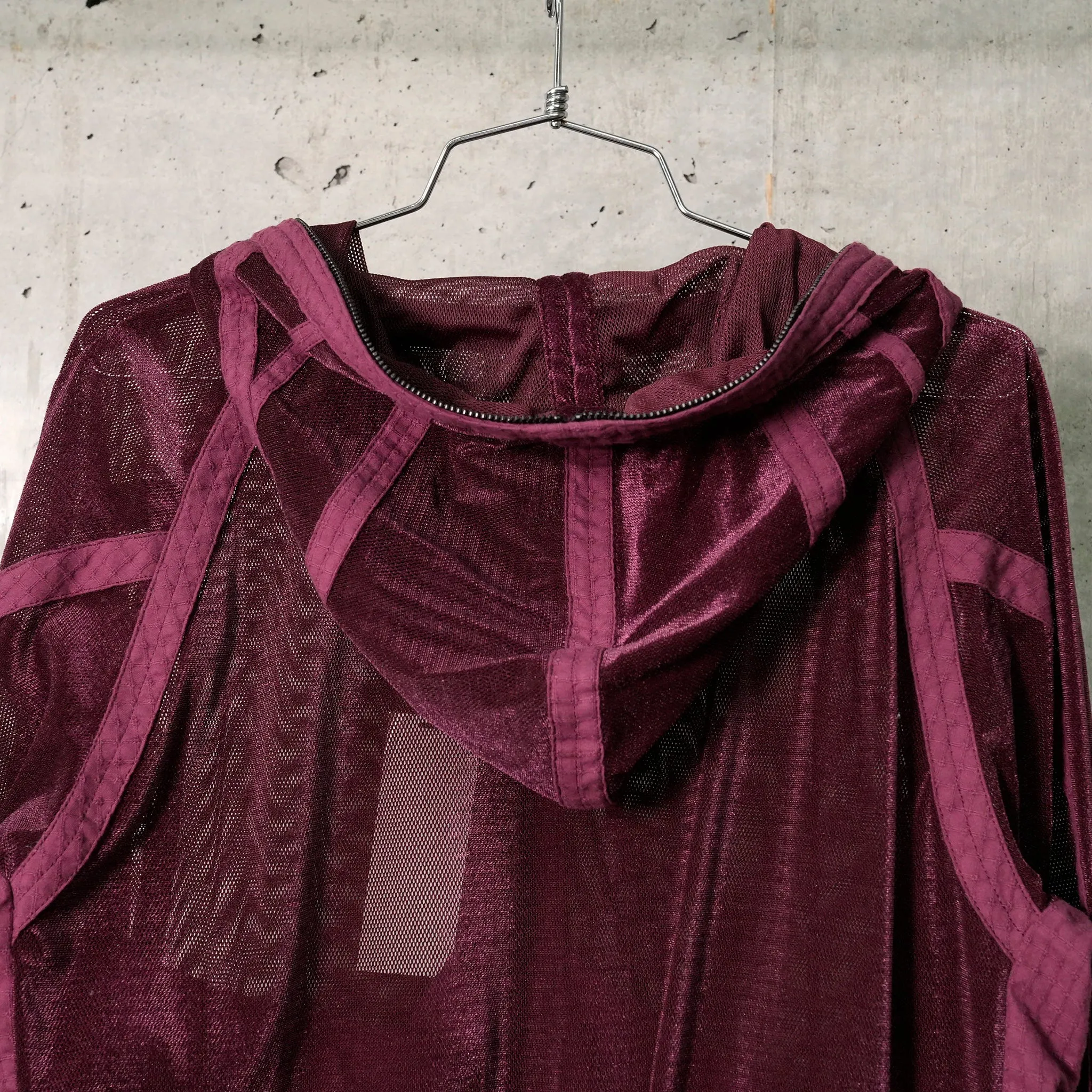 MESH HOODIE 参 / BORDEAUX