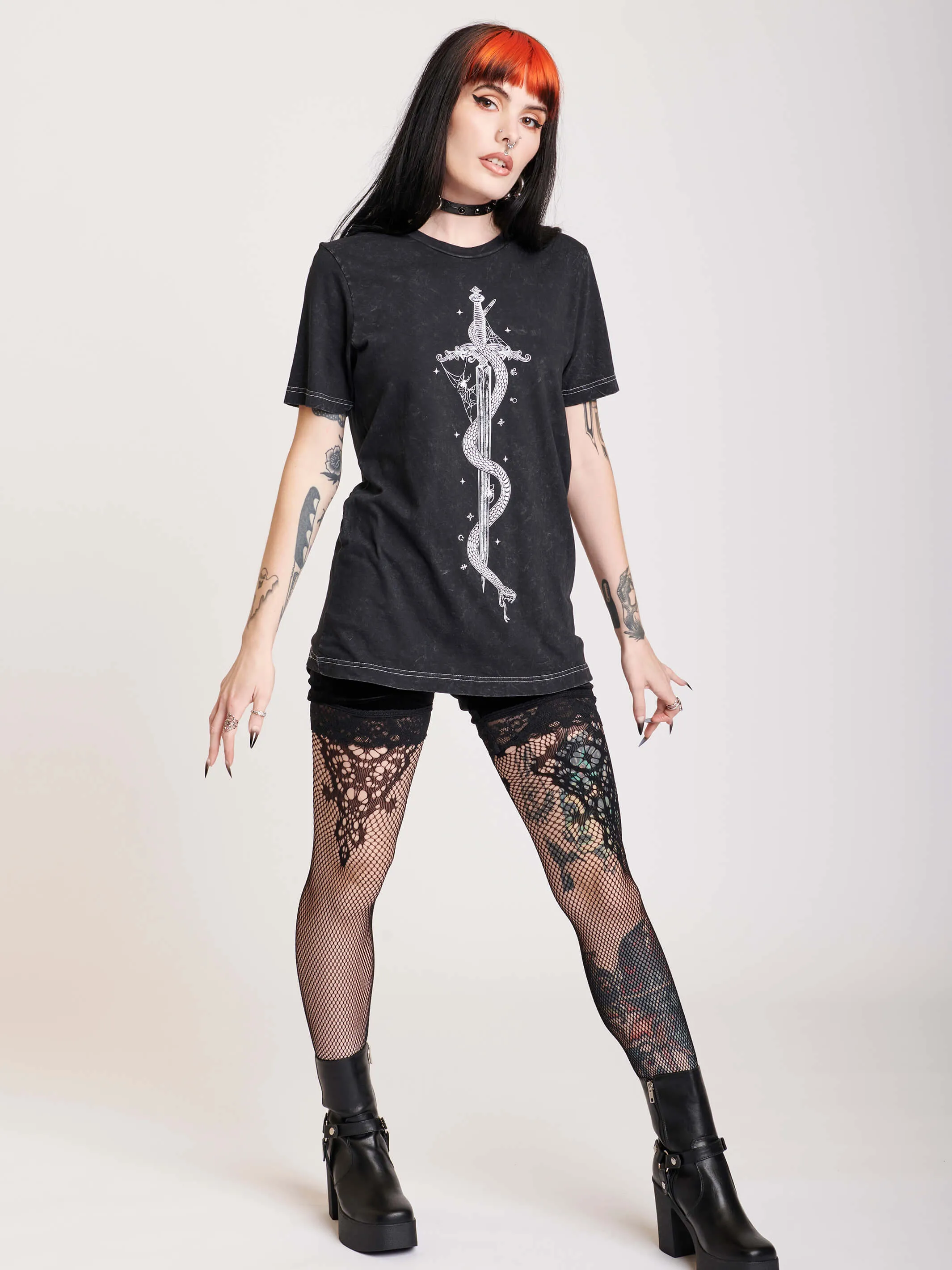 Mineral Wash Dagger Snake T-shirt