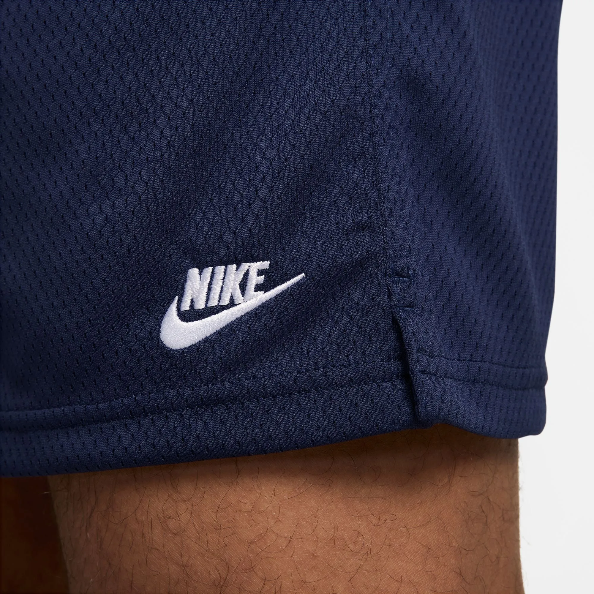 Nike Club Men's Mesh Flow Shorts